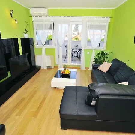 Adria Apartamento